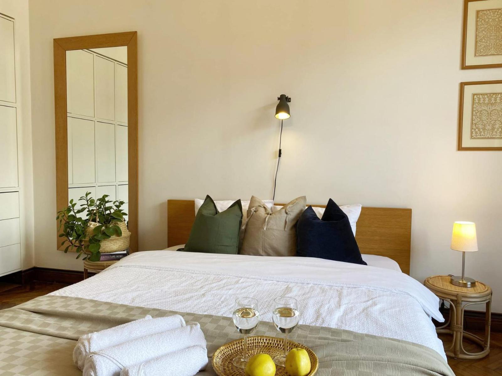 Spacious Old Town Apt, 3 Private Rooms, Sleeps 5-6 Каунас Экстерьер фото